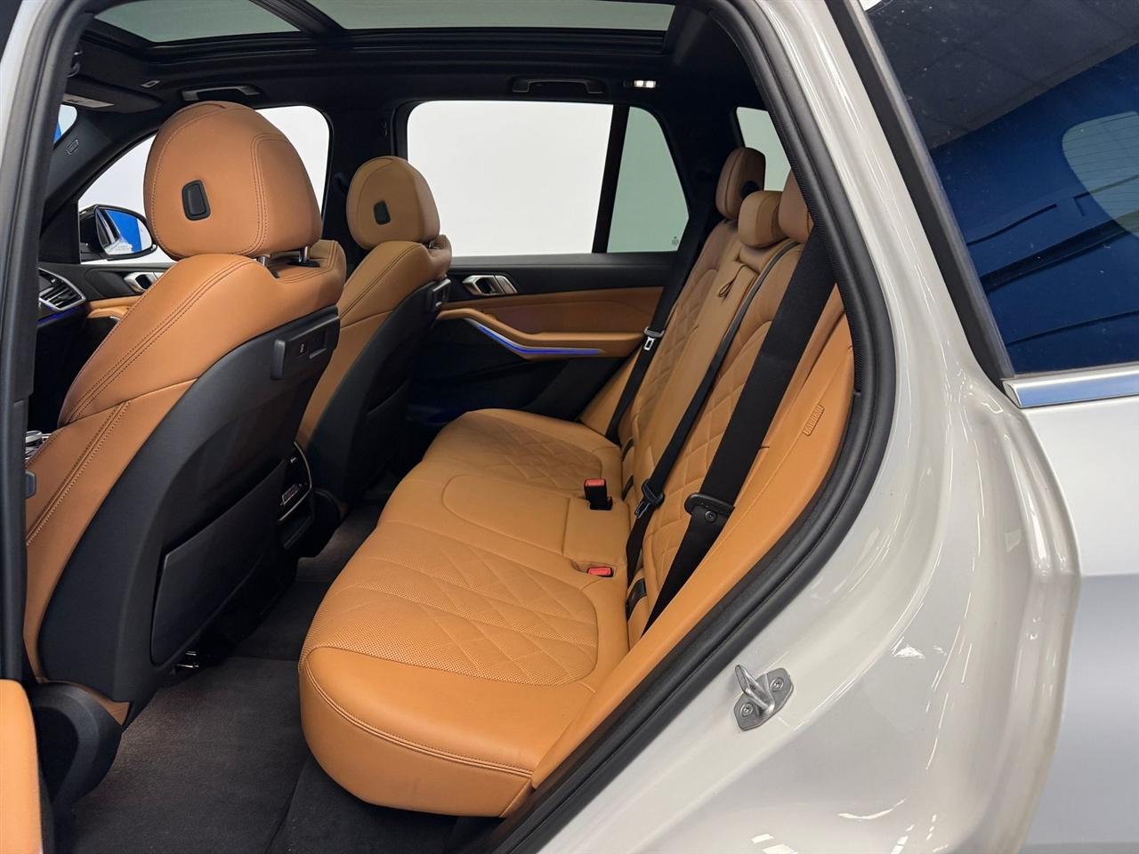 BMW X5 xDrive40i Sports Activity Vehicle 2023
