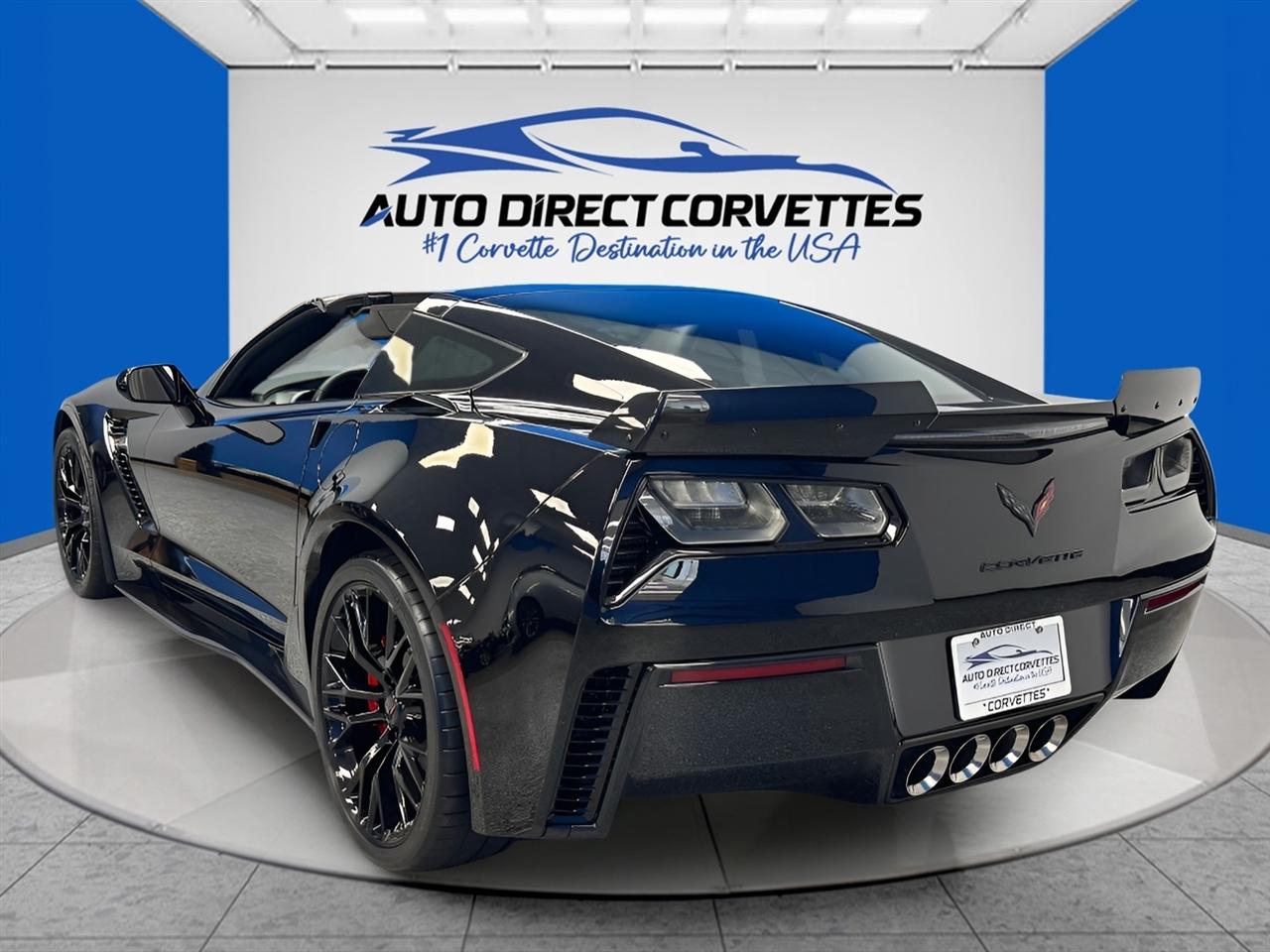Chevrolet Corvette 2dr Z06 Cpe w/1LZ 2018