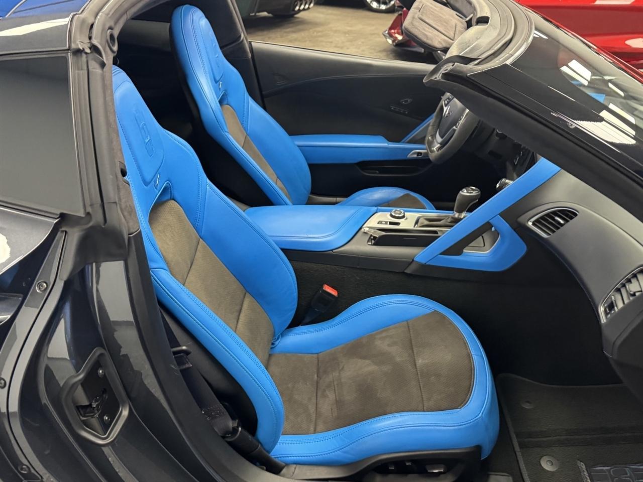 Chevrolet Corvette 2dr Grand Sport Cpe w/3LT 2017