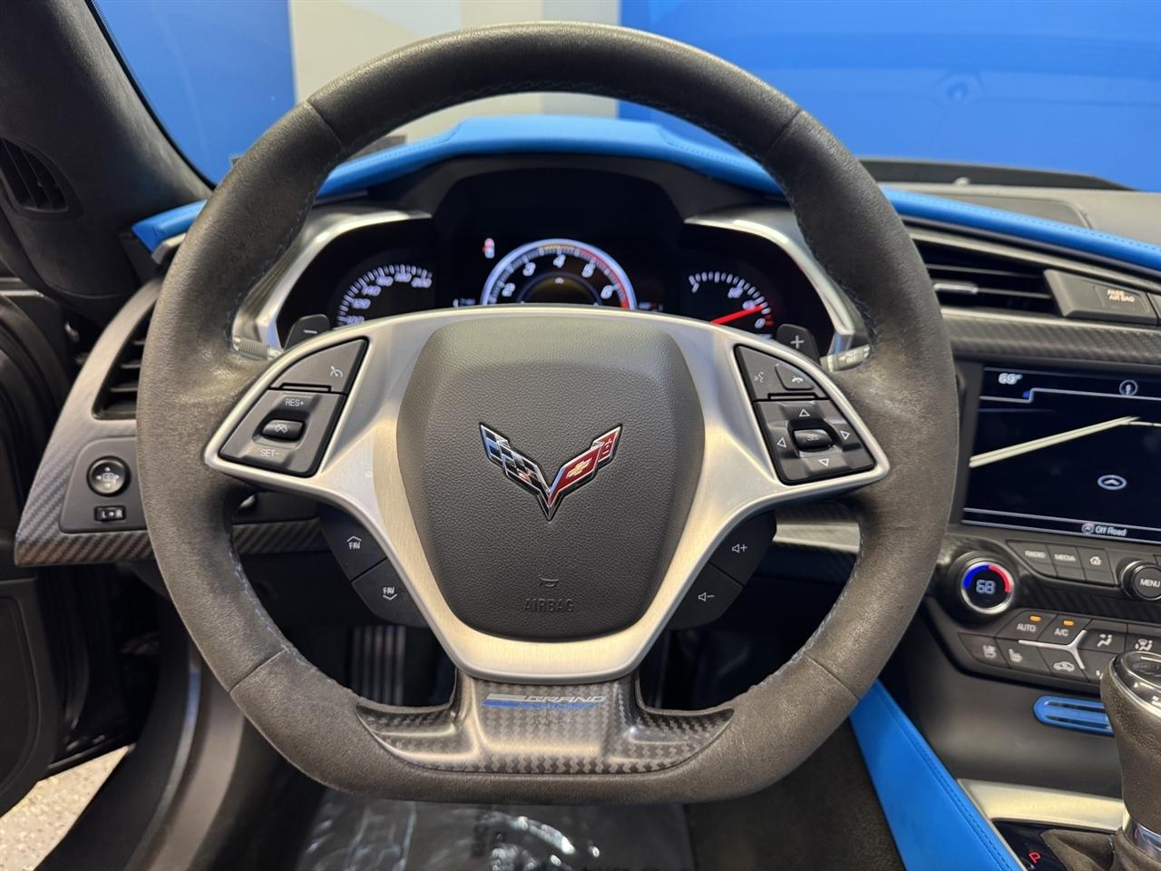 Chevrolet Corvette 2dr Grand Sport Cpe w/3LT 2017