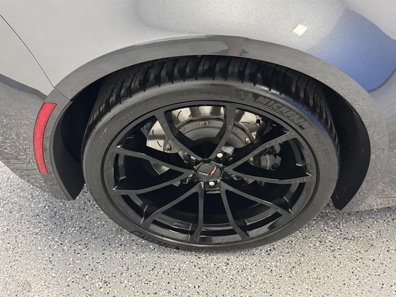 Chevrolet Corvette 2dr Grand Sport Cpe w/3LT 2017