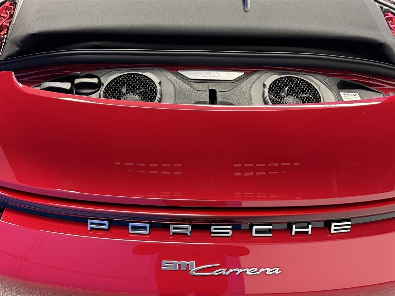 Porsche 911 Carrera Cabriolet 2021