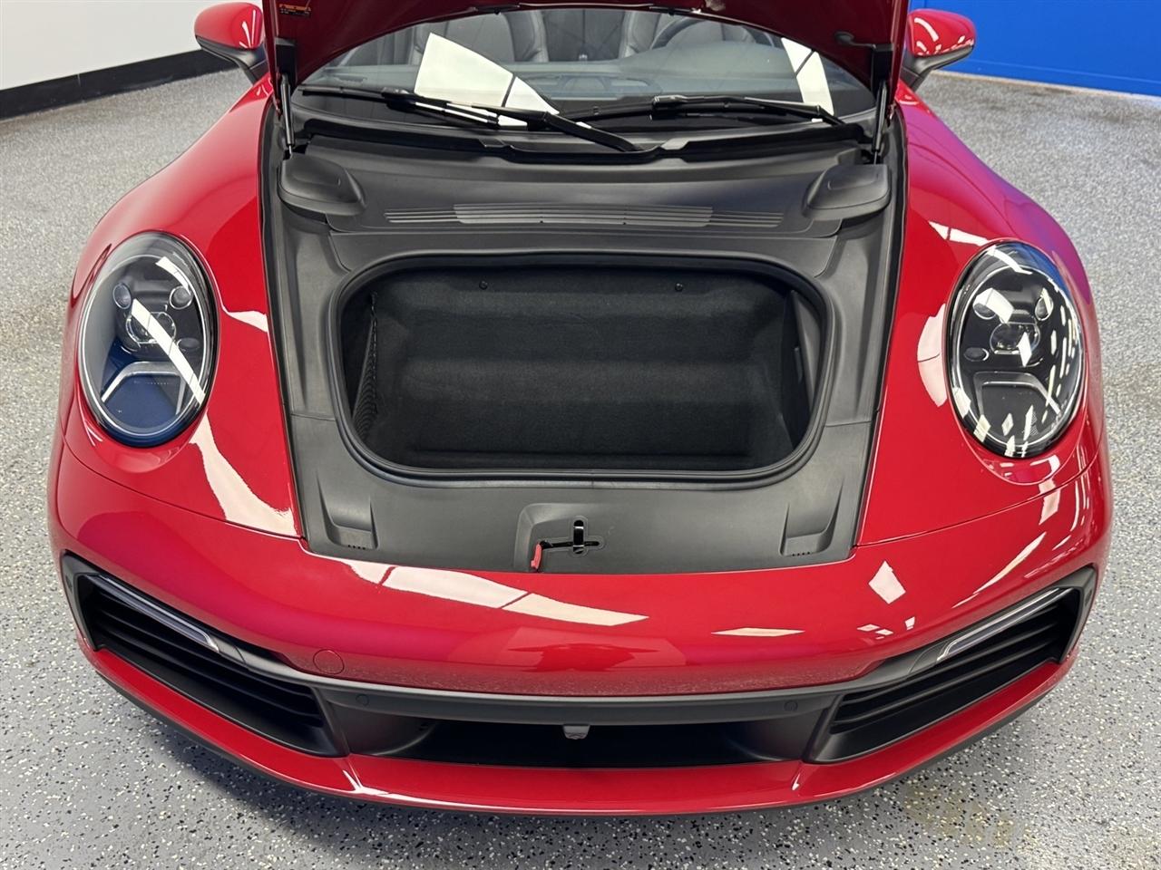 Porsche 911 Carrera Cabriolet 2021