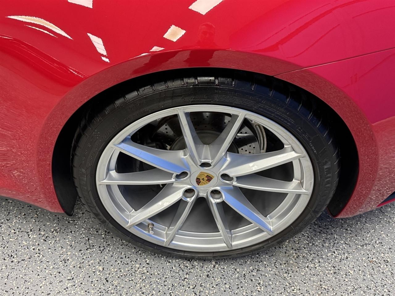 Porsche 911 Carrera Cabriolet 2021