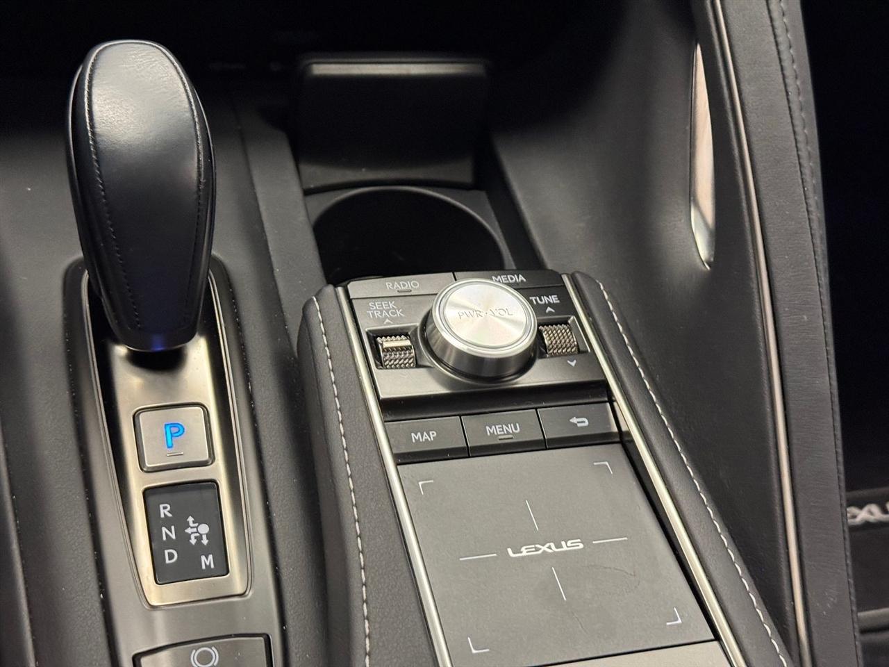 Lexus LC LC 500 RWD 2018
