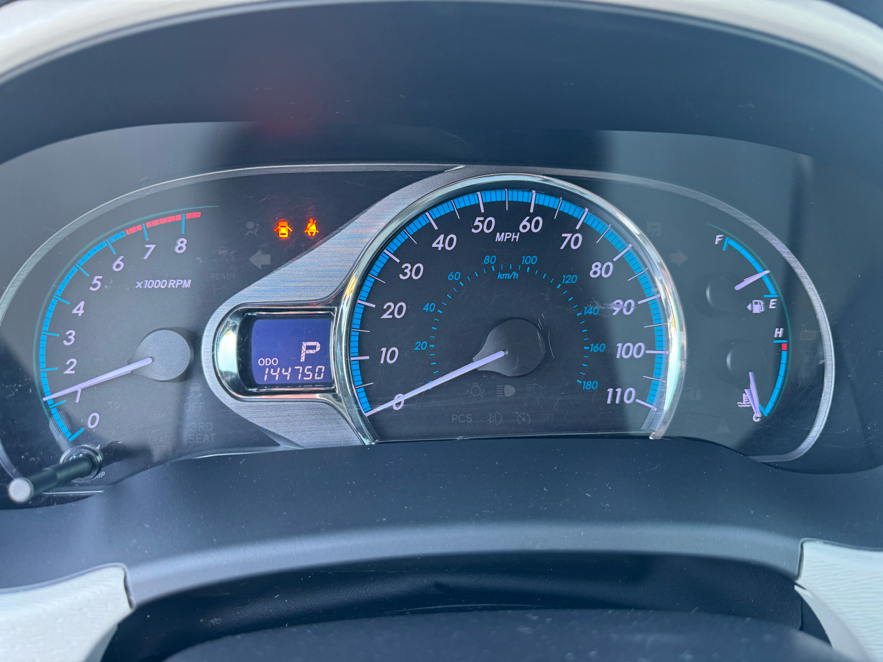 Toyota Sienna XLE FWD 8-Passenger V6 2014