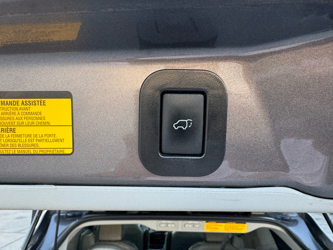 Toyota Sienna XLE FWD 8-Passenger V6 2014