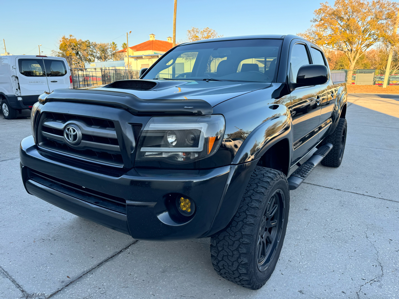 Toyota Tacoma 4WD Double Cab V6 AT TRD Sport (Natl) 2010