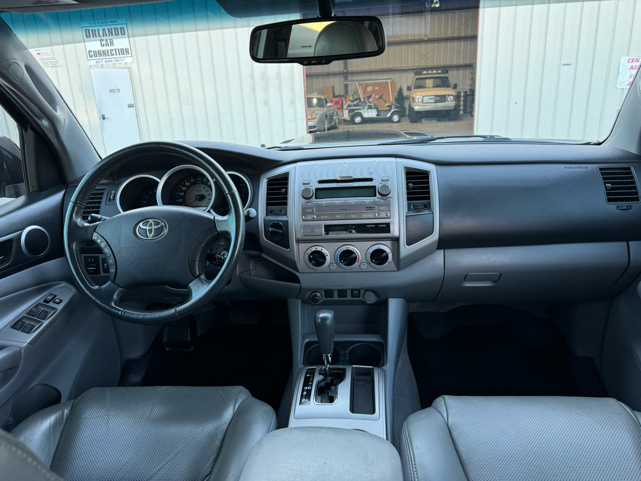 Toyota Tacoma 4WD Double Cab V6 AT TRD Sport (Natl) 2010