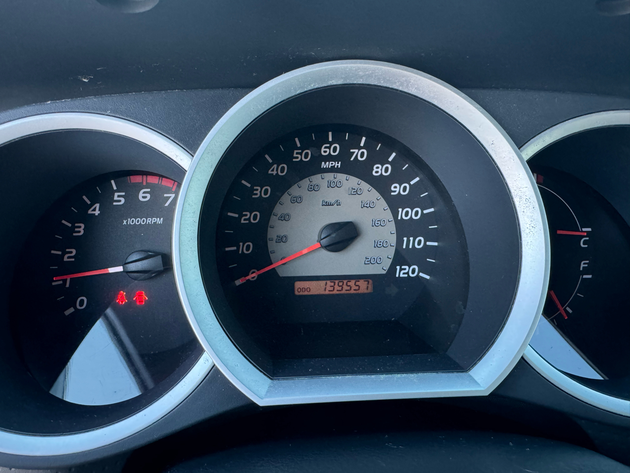 Toyota Tacoma 4WD Double Cab V6 AT TRD Sport (Natl) 2010