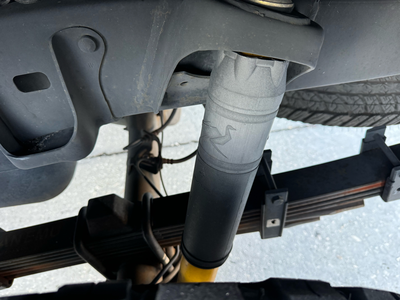 Toyota Tacoma 4WD Double Cab V6 AT TRD Sport (Natl) 2010