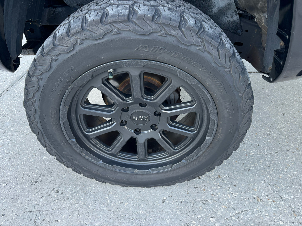 Toyota Tacoma 4WD Double Cab V6 AT TRD Sport (Natl) 2010