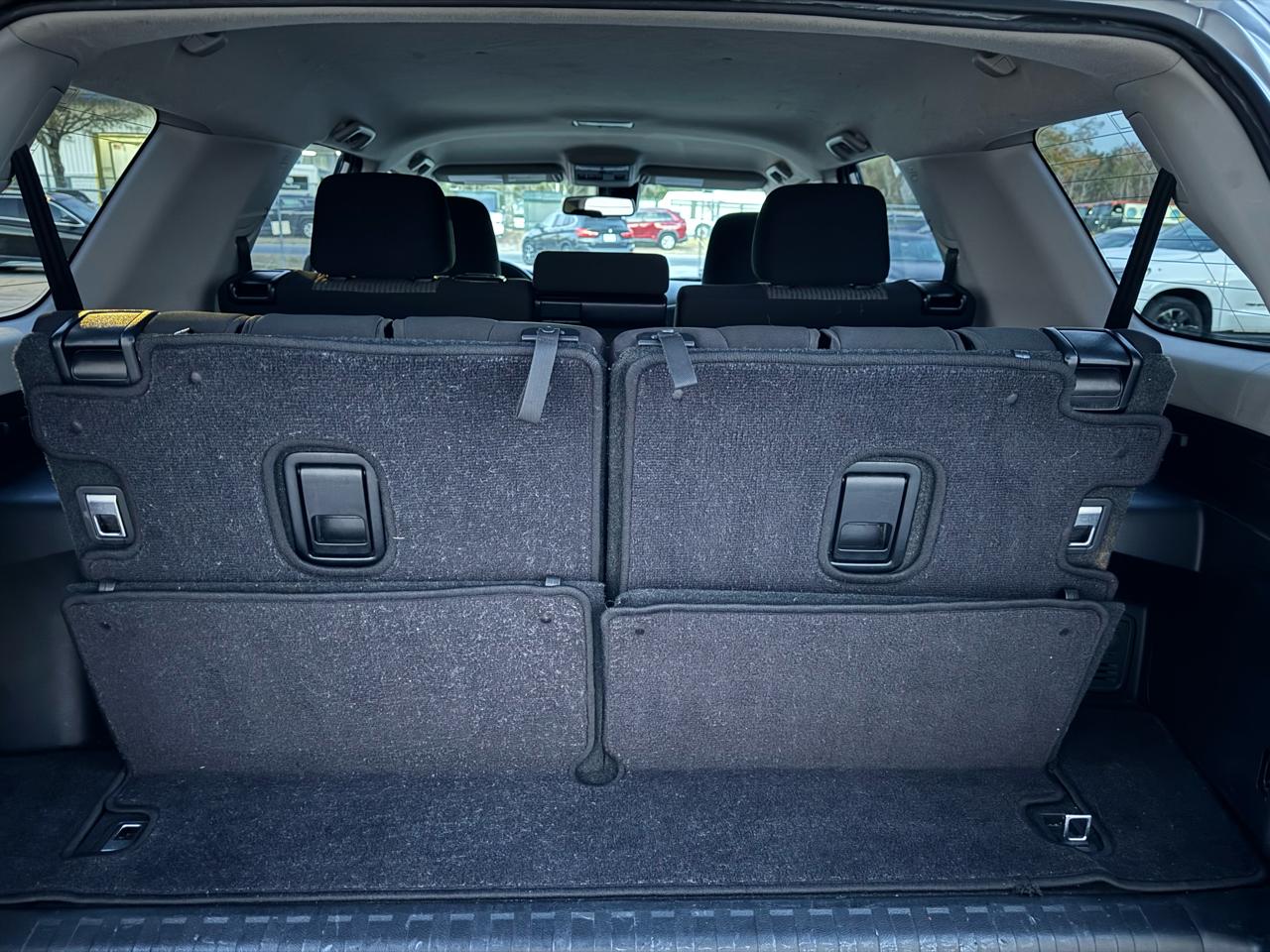 Toyota 4Runner SR5 4WD 2023