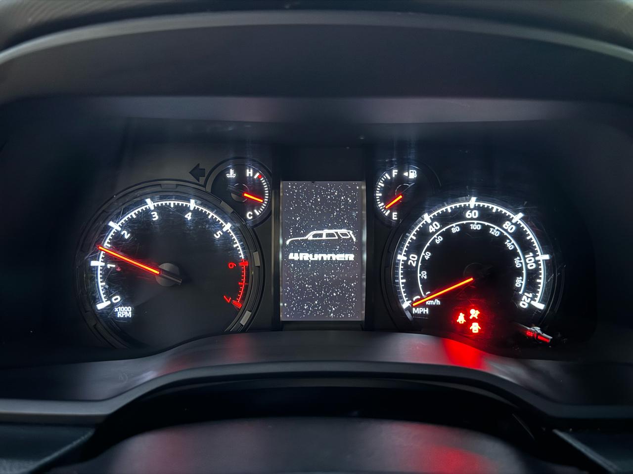 Toyota 4Runner SR5 4WD 2023