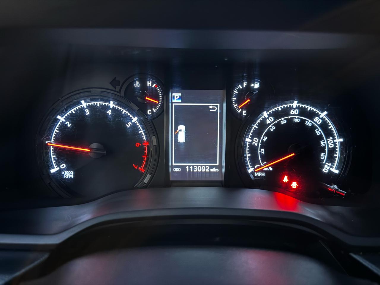 Toyota 4Runner SR5 4WD 2023