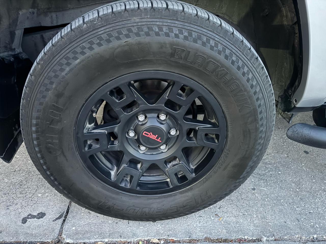 Toyota 4Runner SR5 4WD 2023