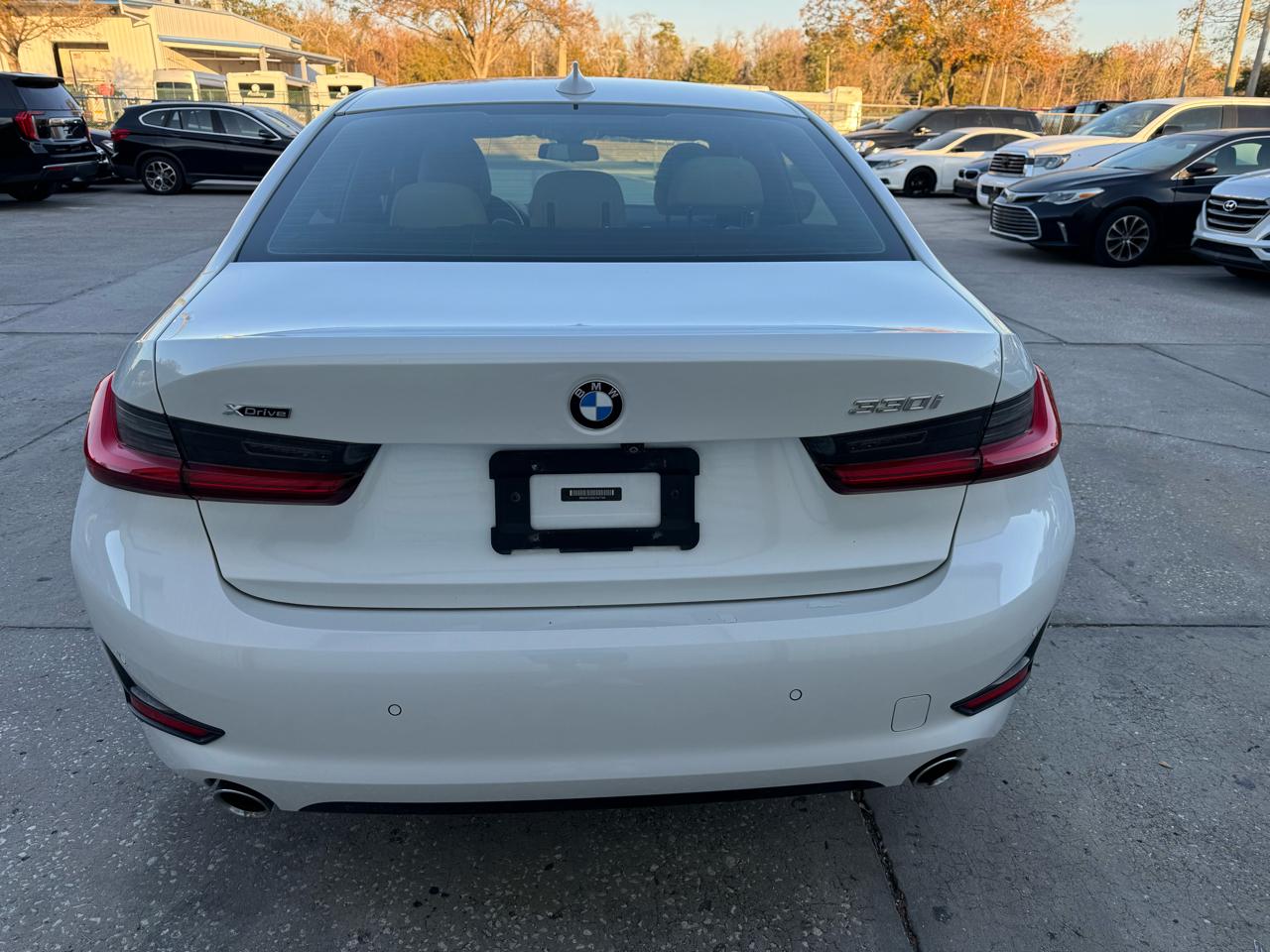 BMW 330i  2020