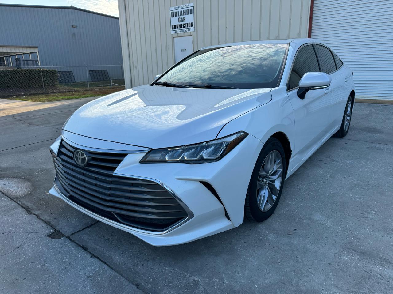 Toyota Avalon XLE 2019