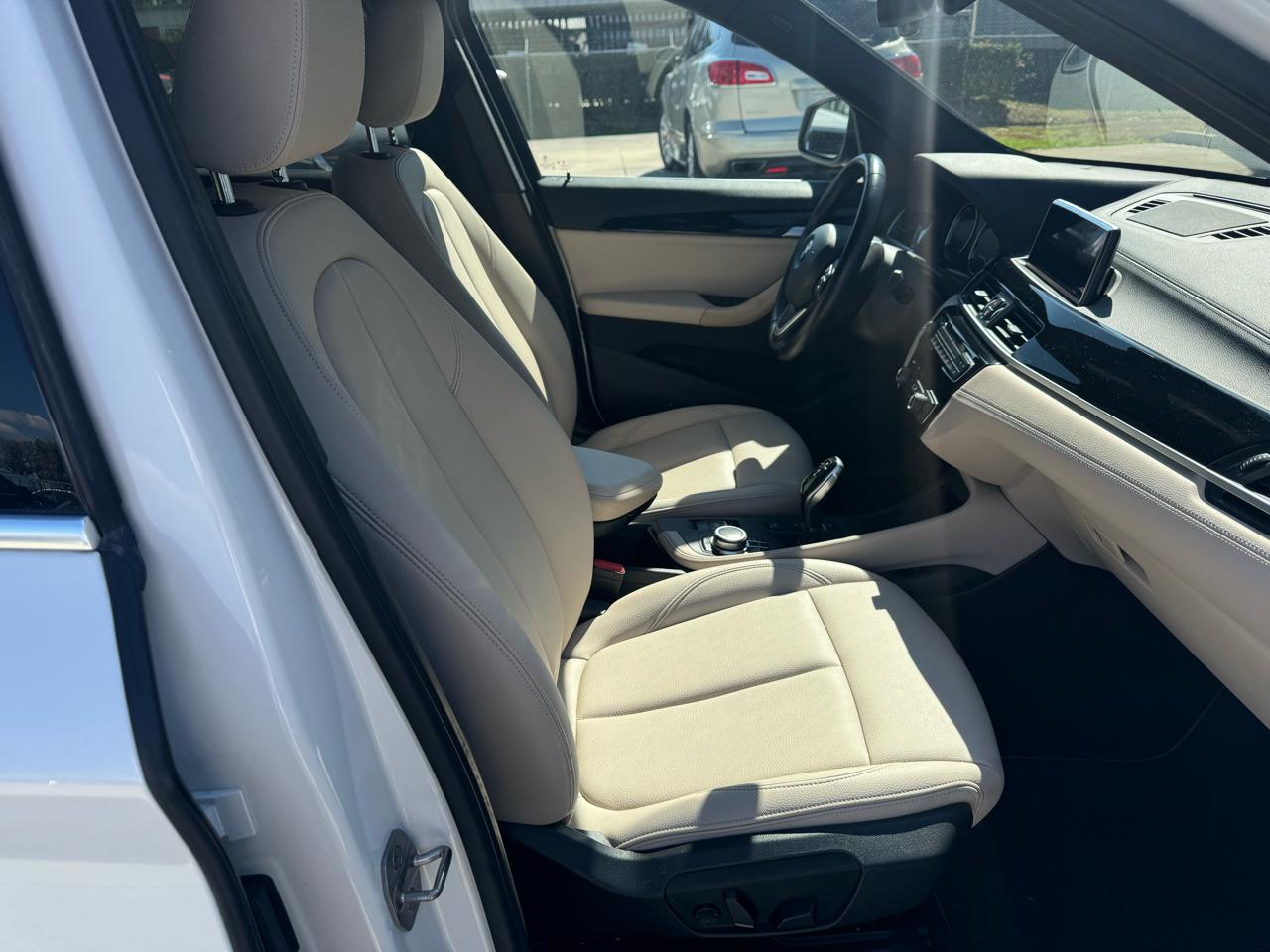 BMW X1 xDrive28i 2021