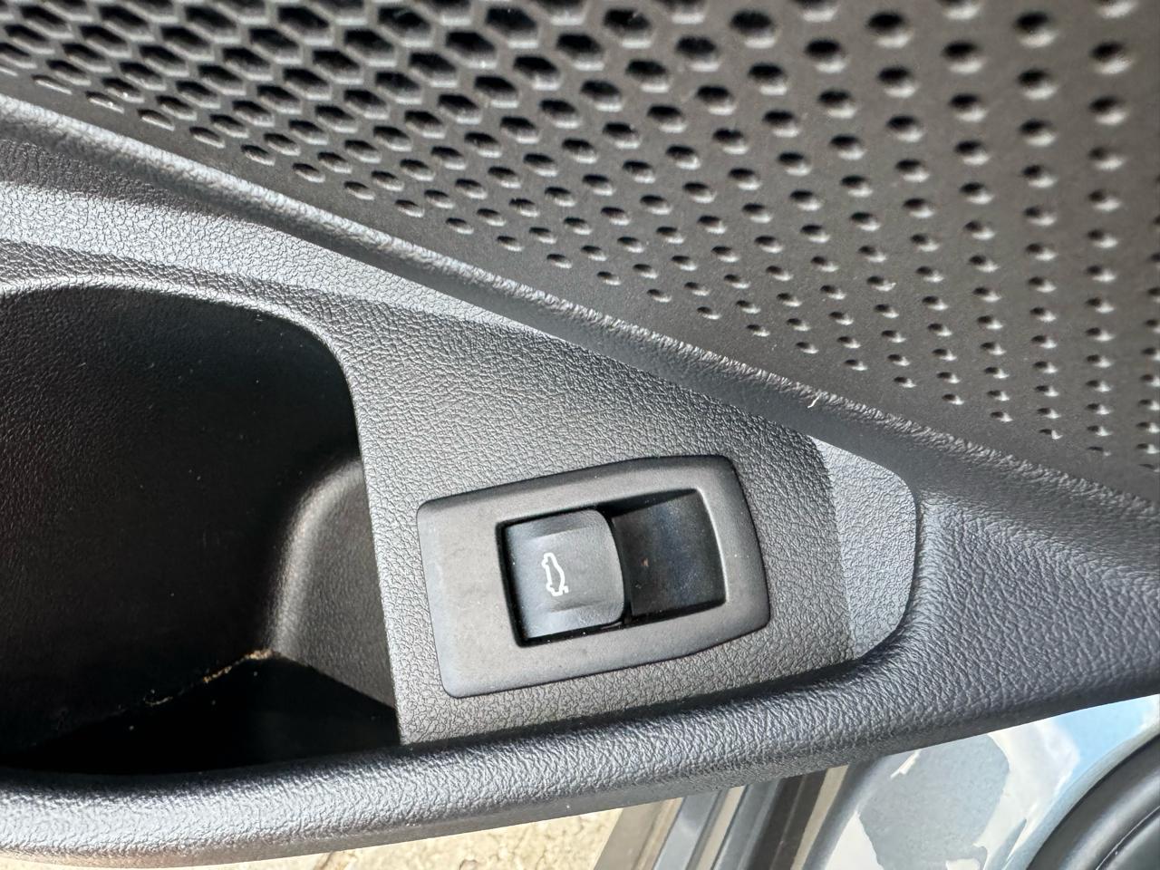 BMW 3-Series 330i 2020