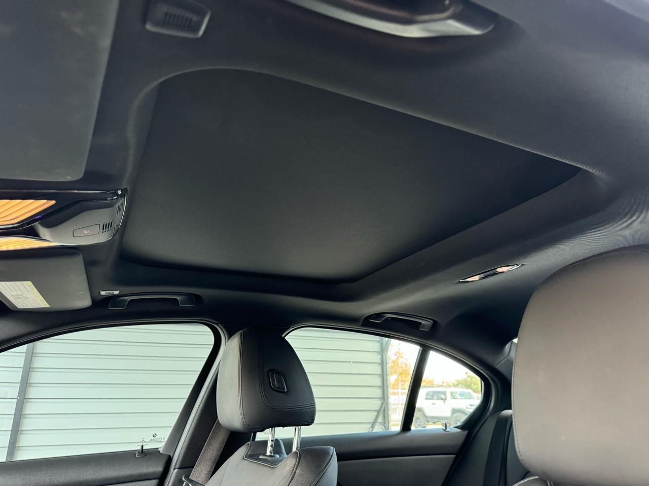 BMW 3-Series 330i 2020