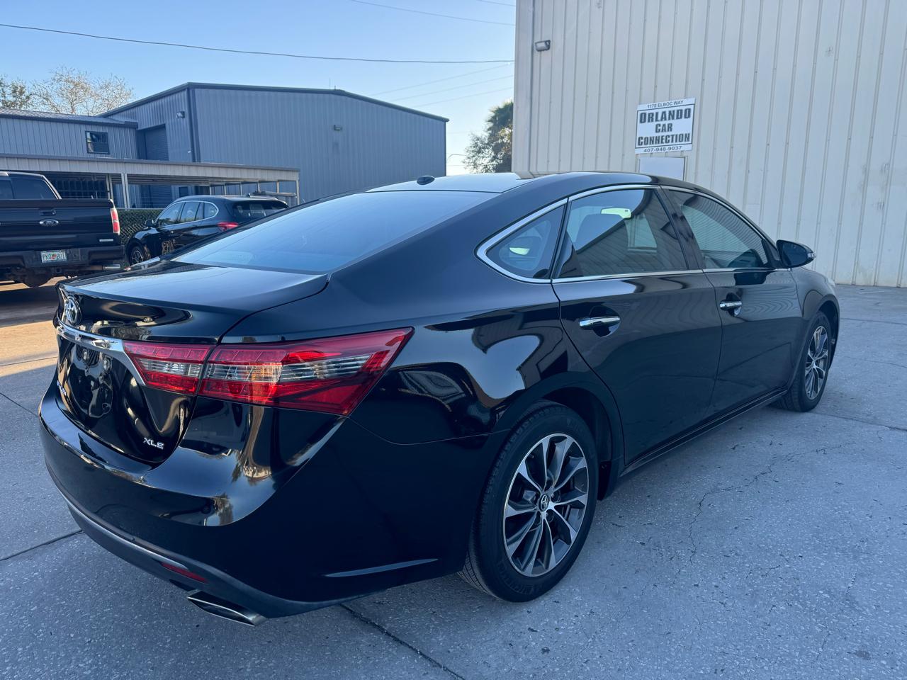 Toyota Avalon XLE 2018