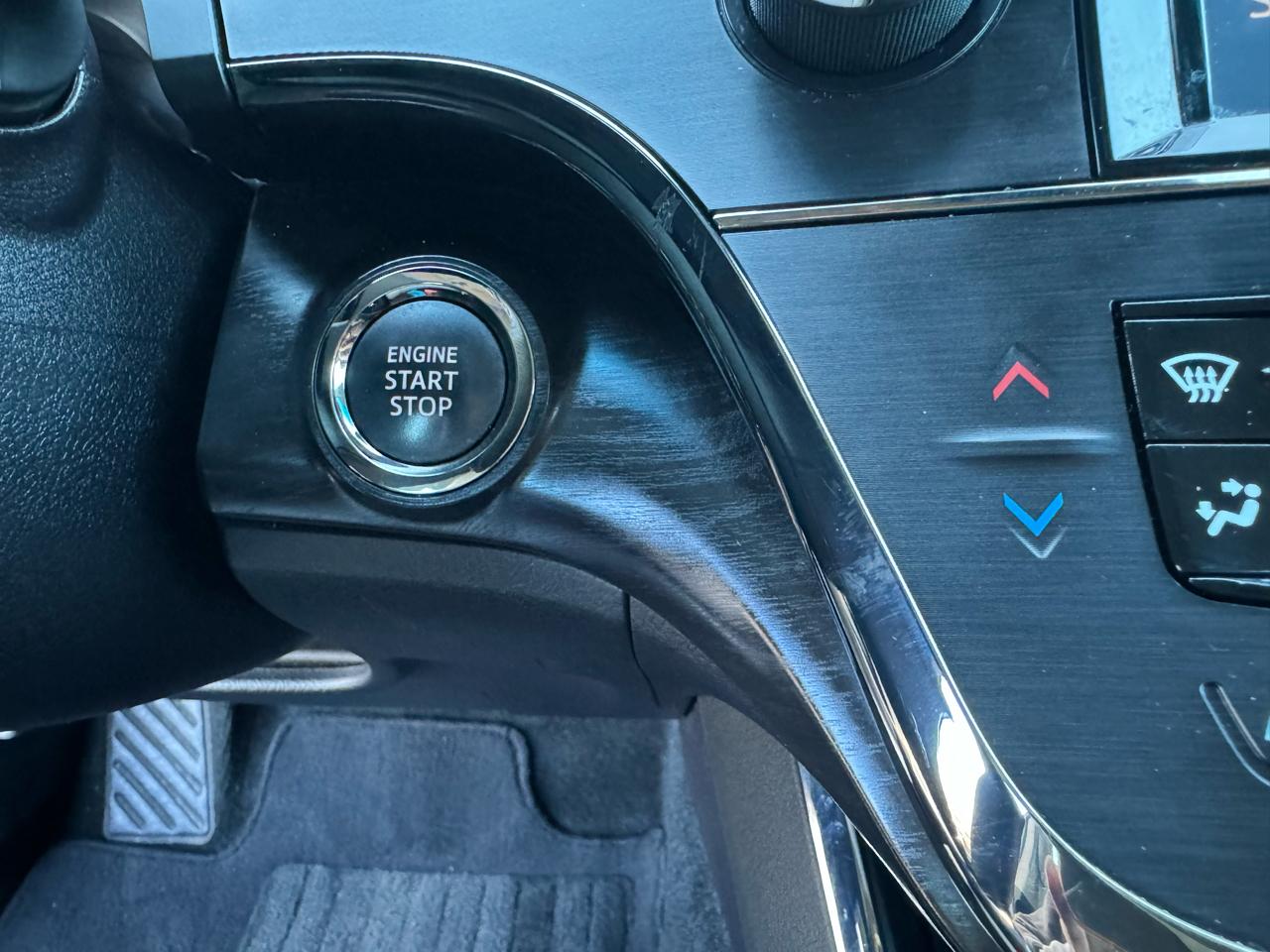 Toyota Avalon XLE 2018