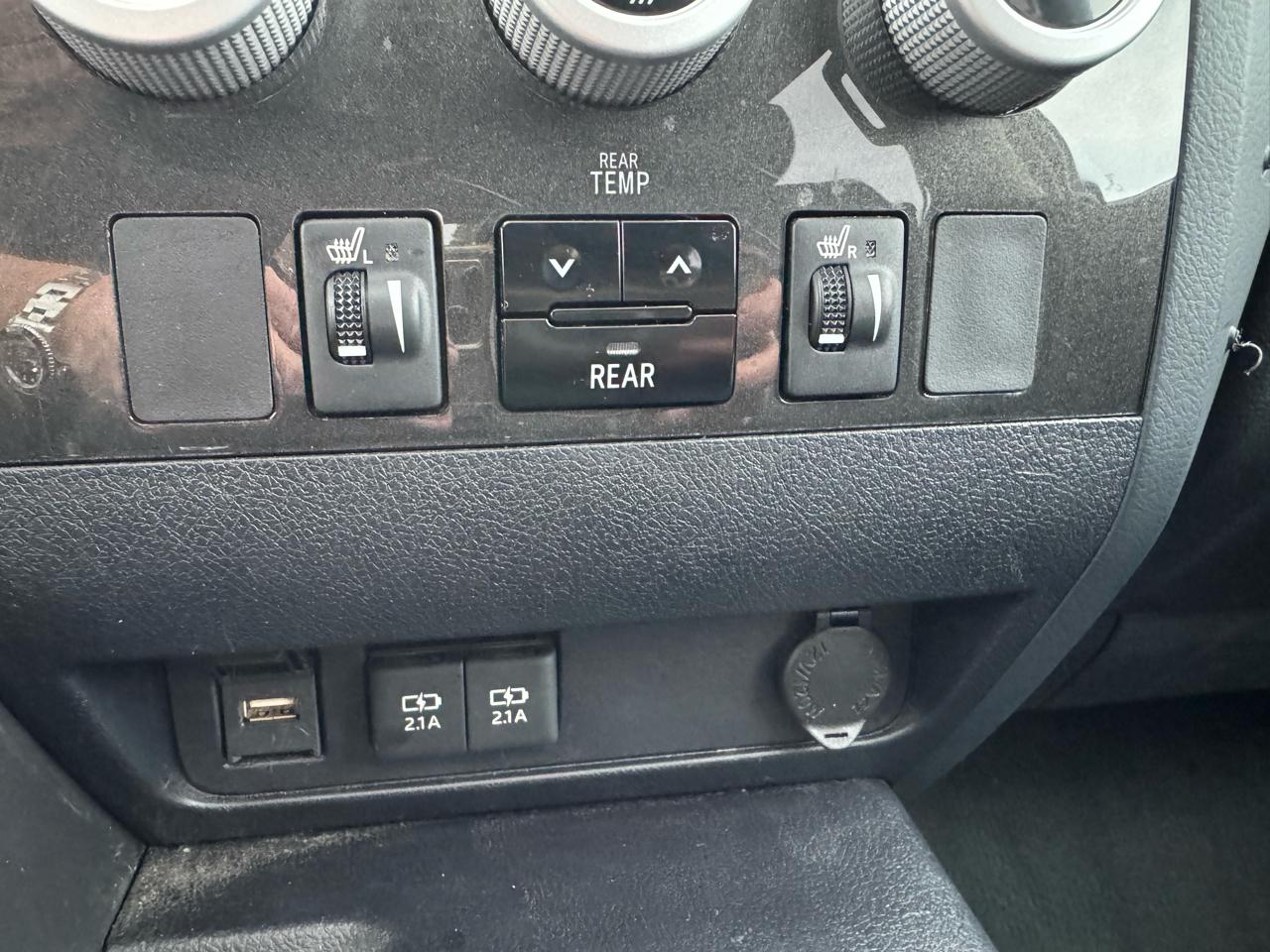 Toyota Sequoia TRD Sport 4WD 2021