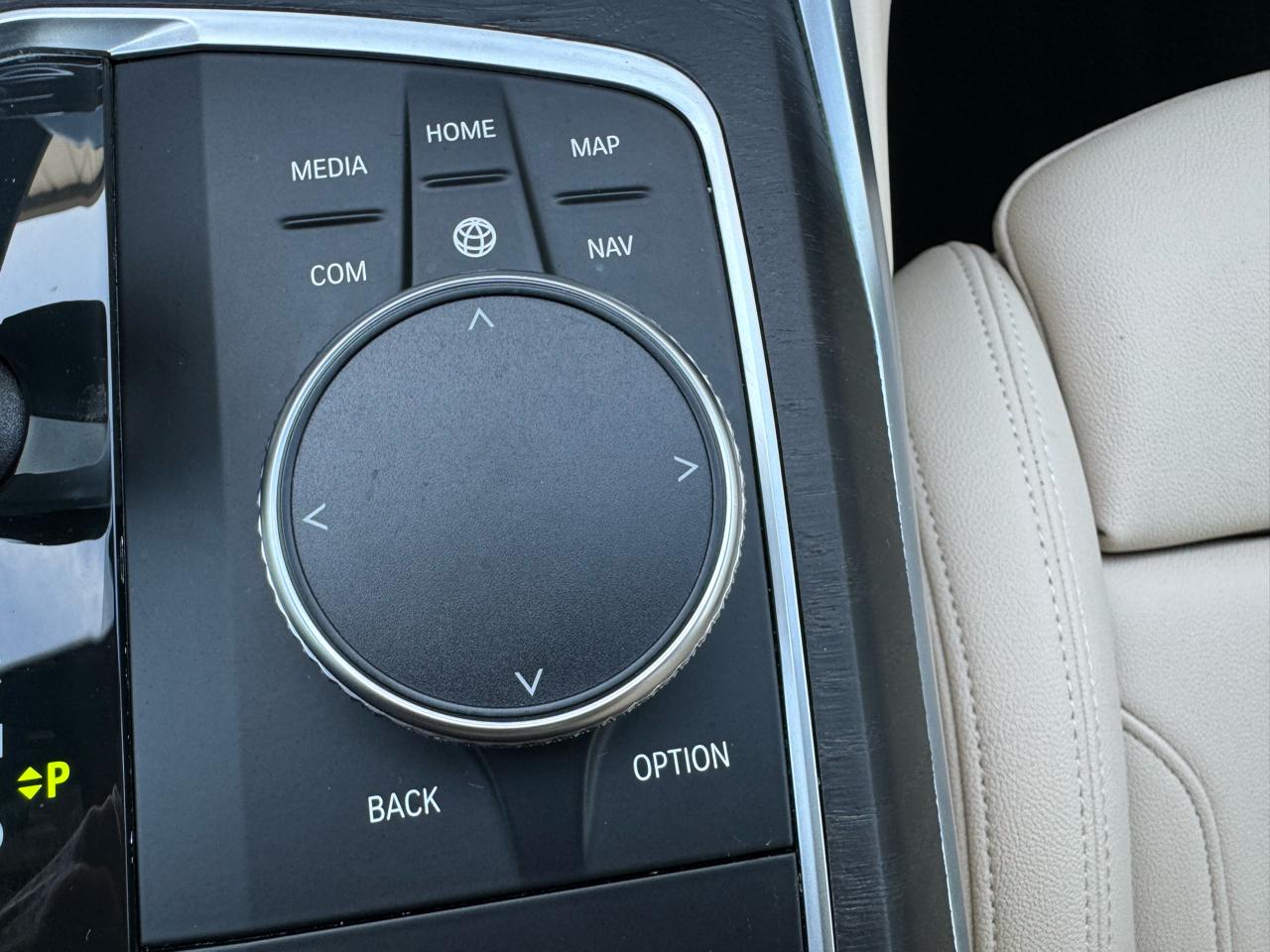 BMW 3-Series 330i xDrive 2020