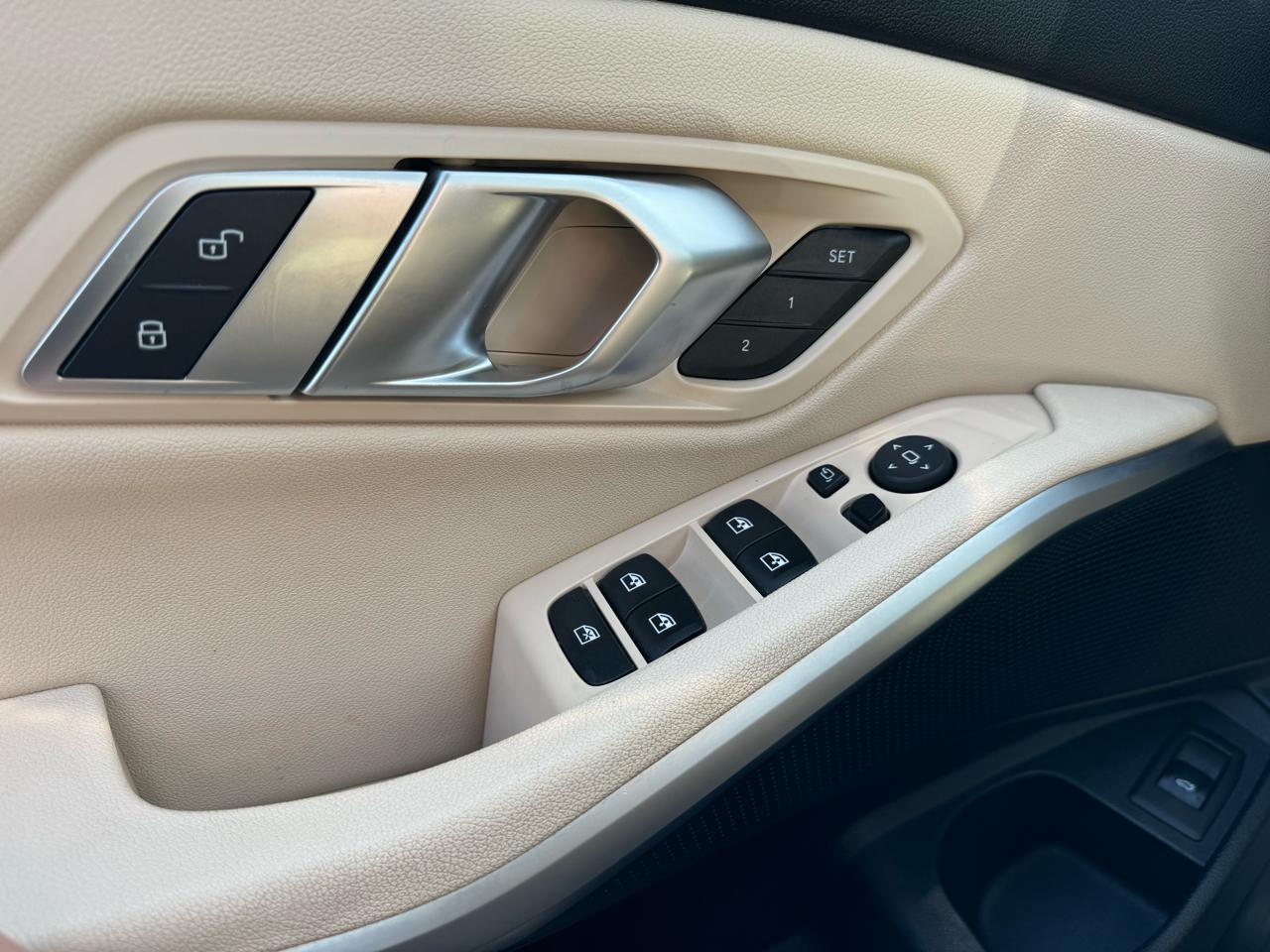 BMW 3-Series 330i xDrive 2020