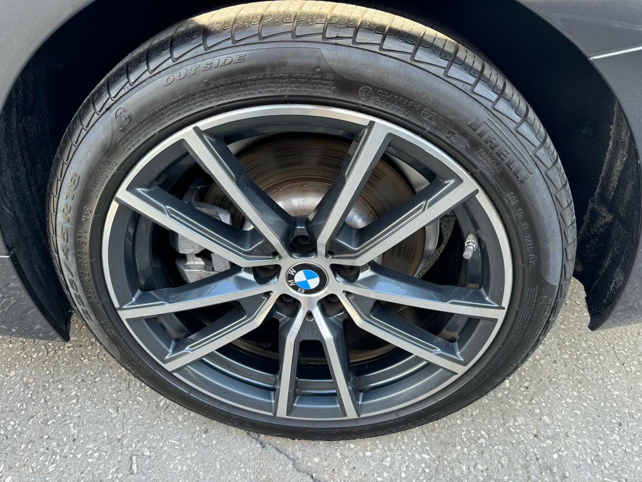 BMW 3-Series 330i xDrive 2020