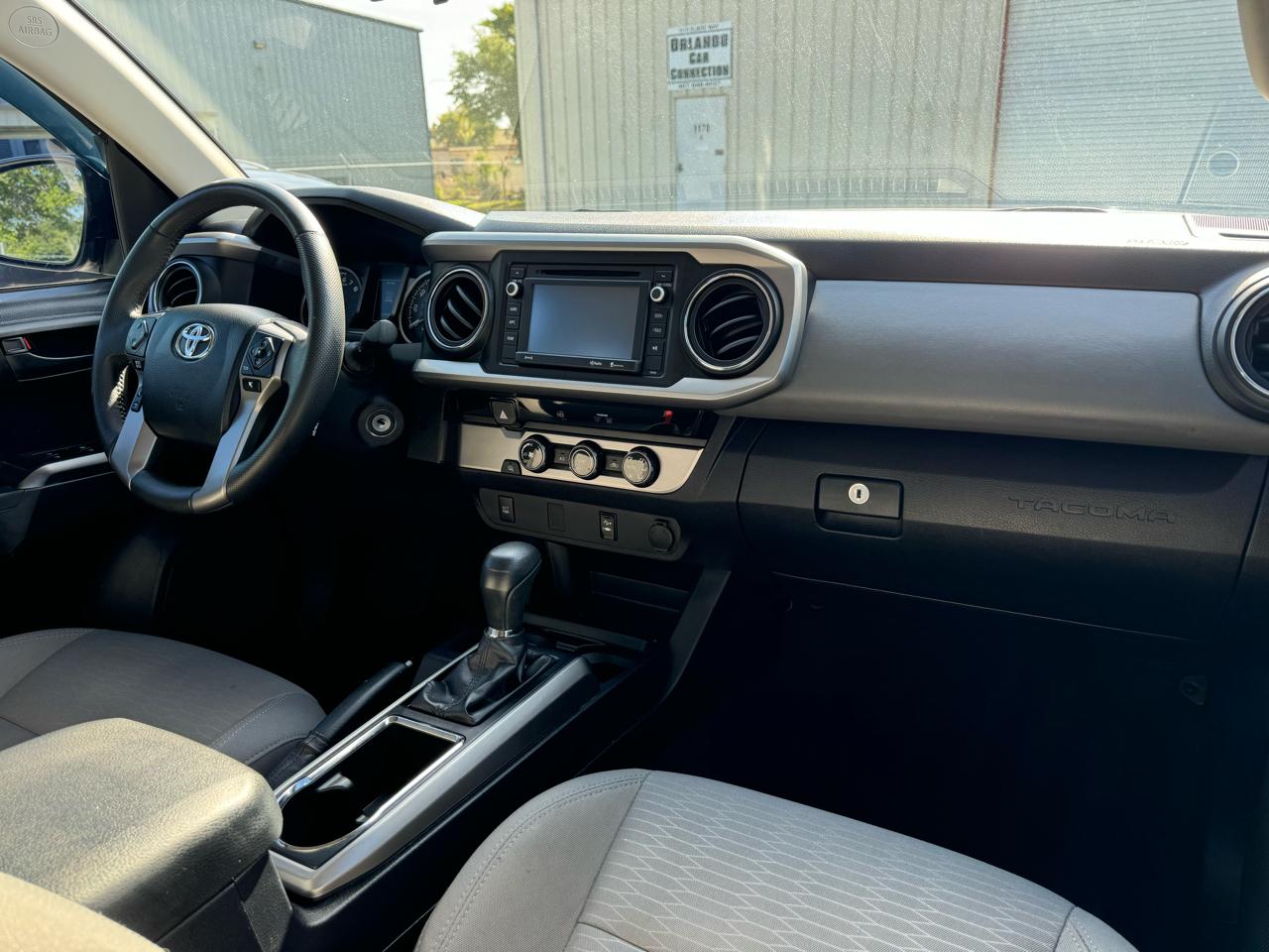 Toyota Tacoma 2WD Double Cab V6 AT SR5 (Natl) 2016