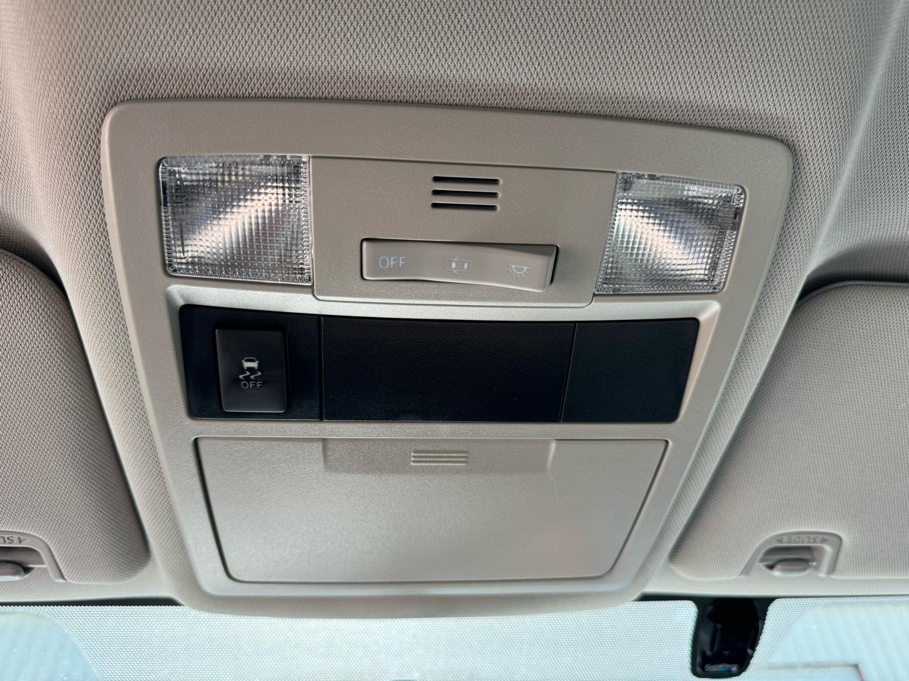 Toyota Tacoma 2WD Double Cab V6 AT SR5 (Natl) 2016