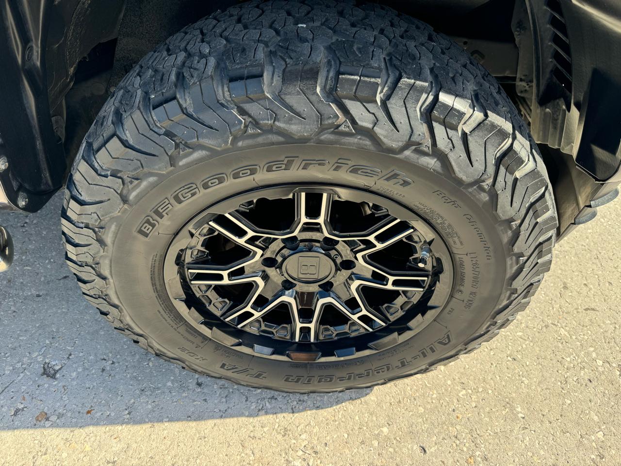 Toyota Tacoma 2WD Double Cab V6 AT SR5 (Natl) 2016