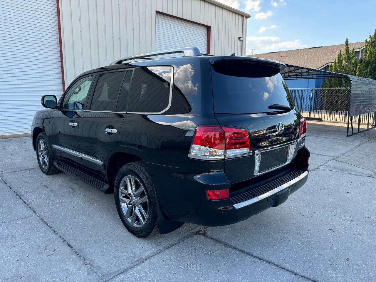Lexus LX 570 Sport Utility 2015
