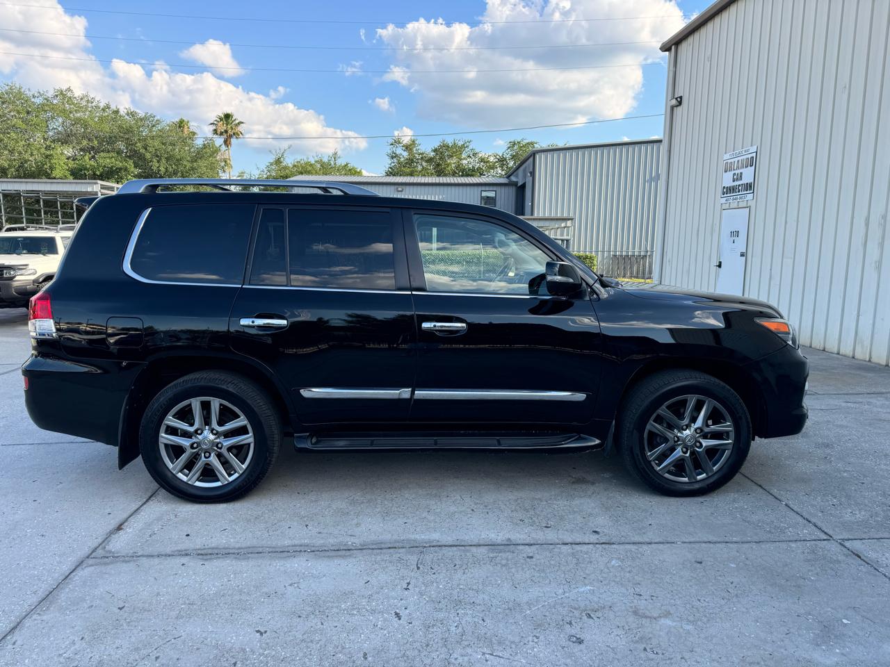 Lexus LX 570 Sport Utility 2015