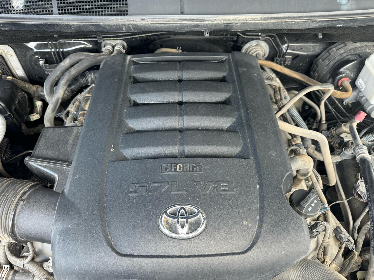 Toyota Tundra SR5 5.7L V8 CrewMax 4WD 2021