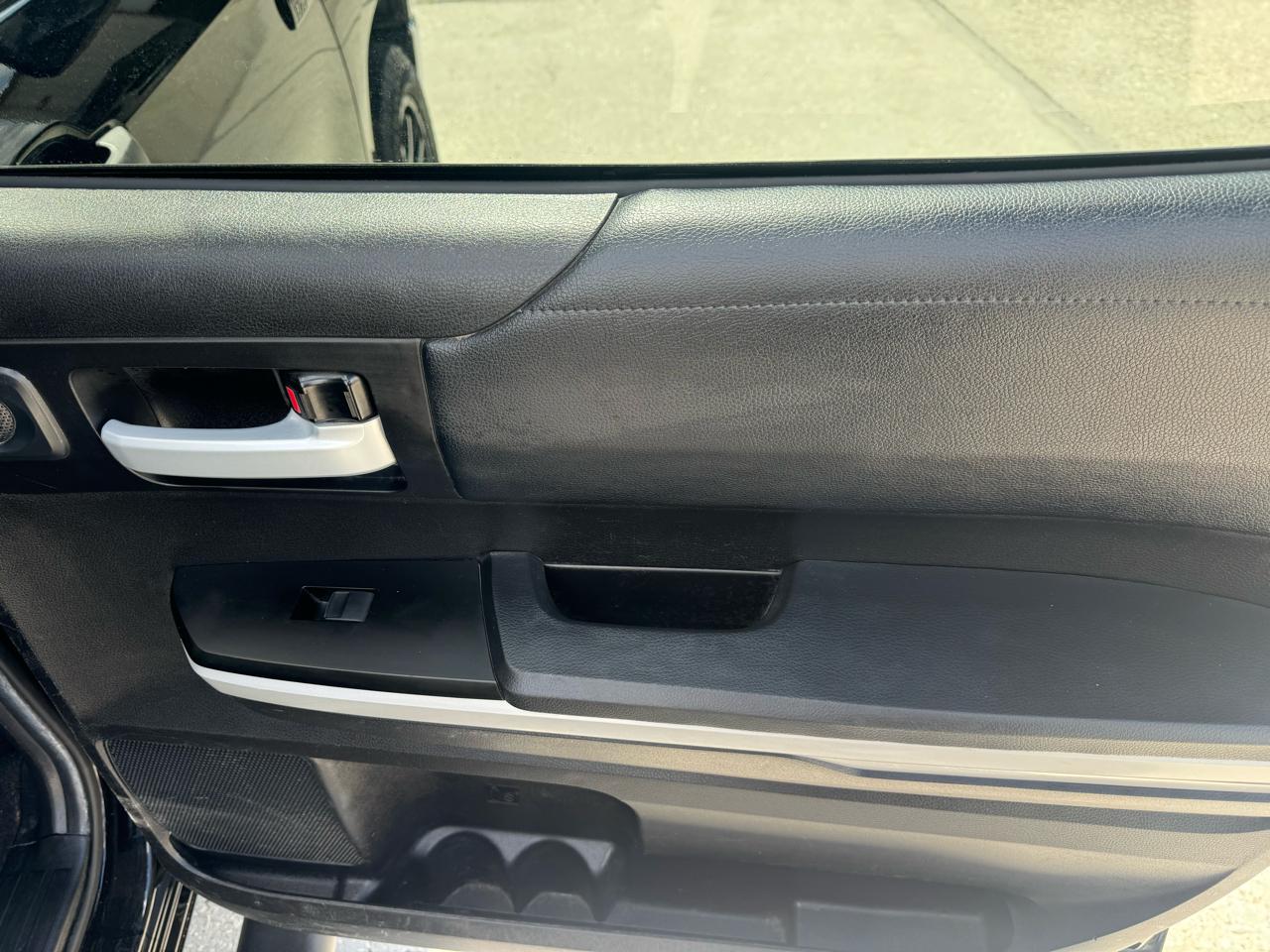 Toyota Tundra SR5 5.7L V8 CrewMax 4WD 2021