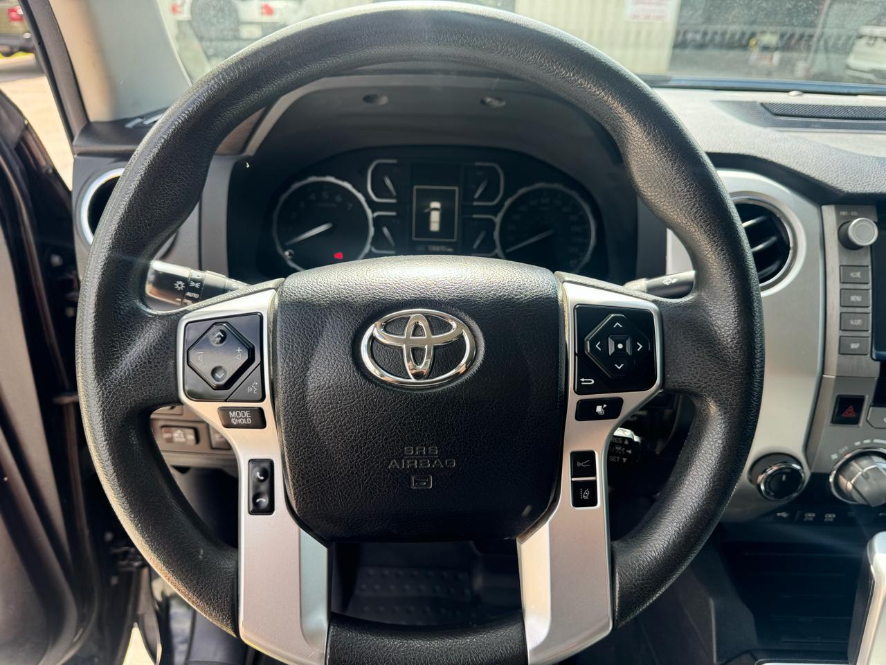 Toyota Tundra SR5 5.7L V8 CrewMax 4WD 2021