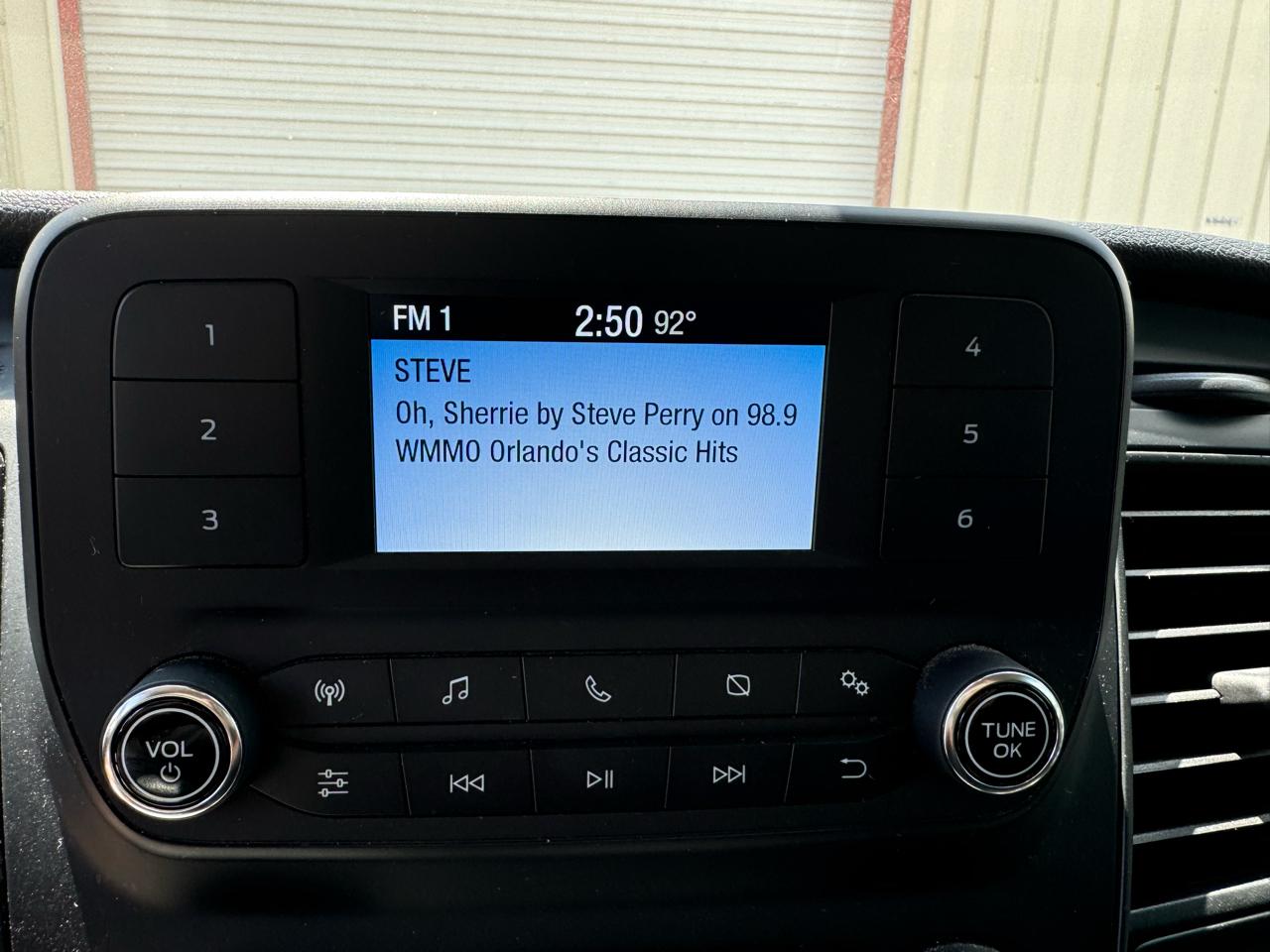 Ford Transit 250 Van 2023