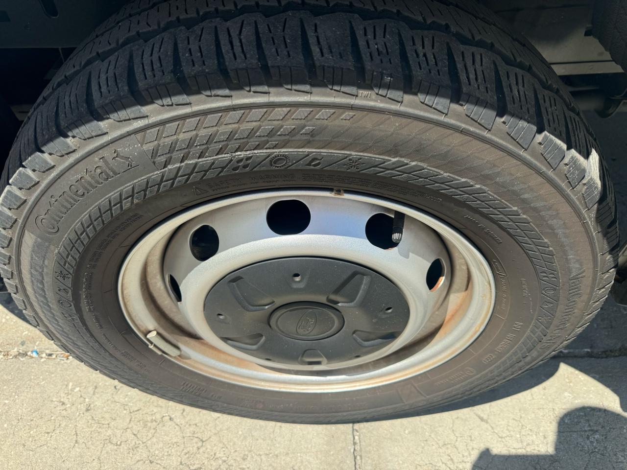 Ford Transit 250 Van 2023