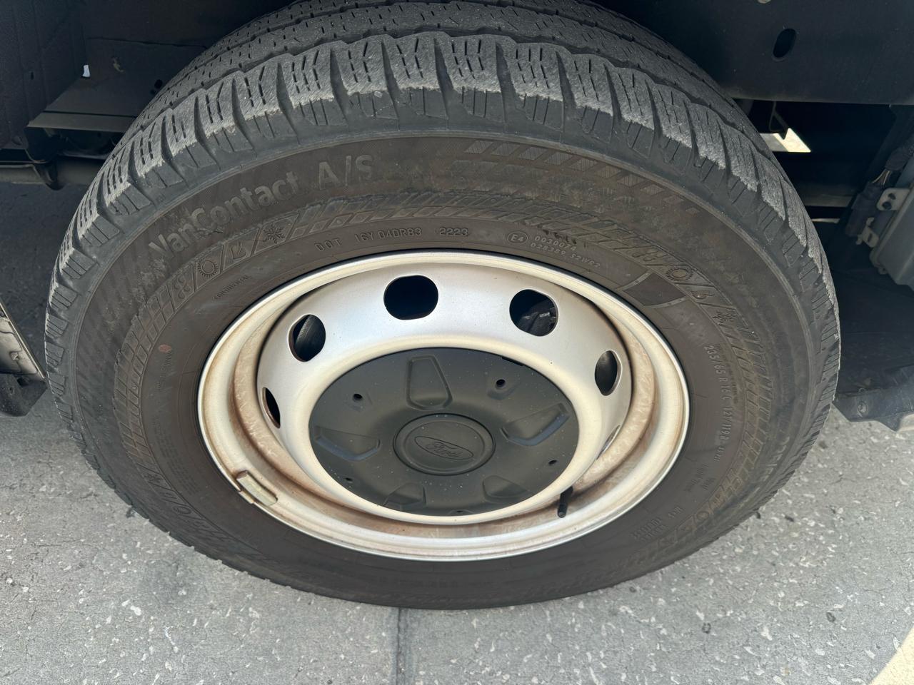 Ford Transit 250 Van 2023