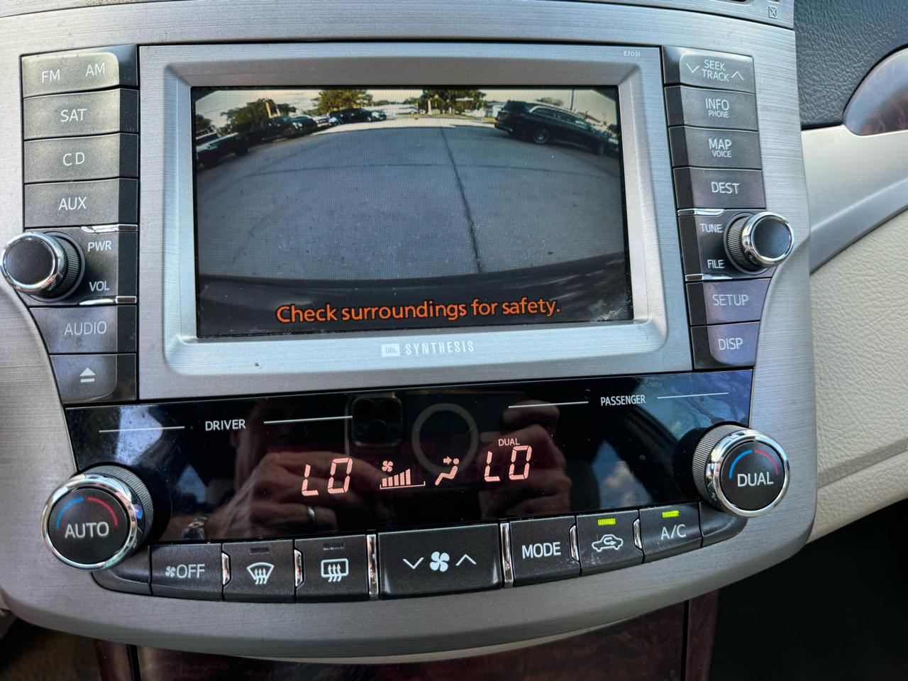 Toyota Avalon Limited 2011