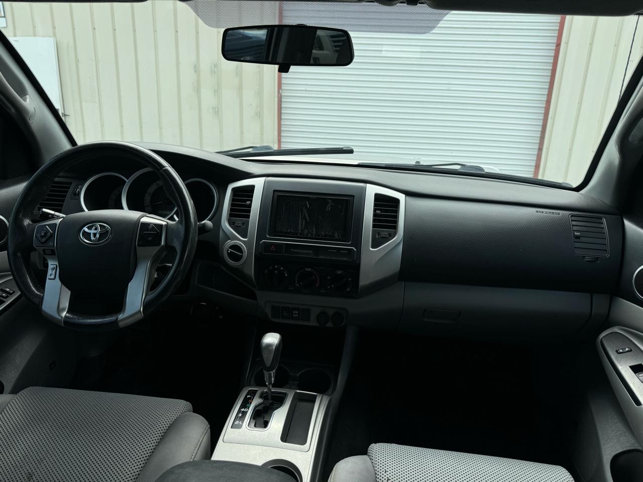 Toyota Tacoma 4WD Double Cab V6 AT TRD Off Road (Natl) 2015