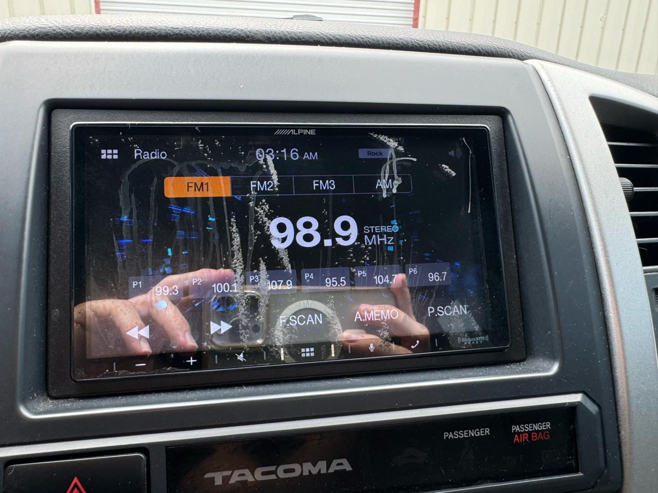 Toyota Tacoma 4WD Double Cab V6 AT TRD Off Road (Natl) 2015