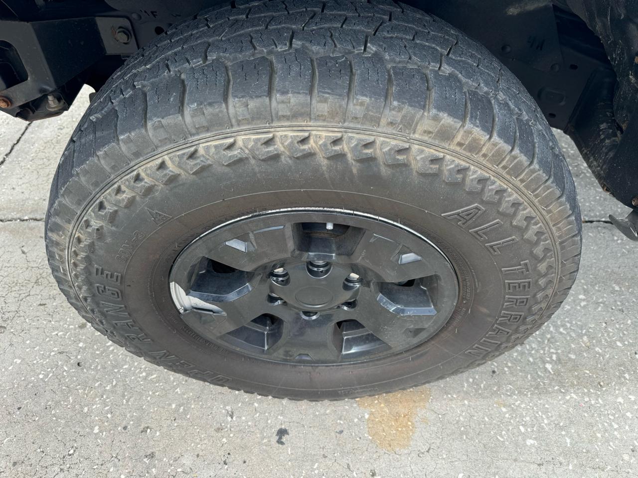 Toyota Tacoma 4WD Double Cab V6 AT TRD Off Road (Natl) 2015