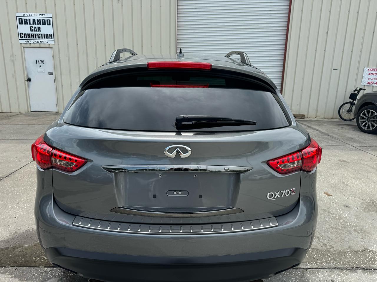 Infiniti QX70  2017