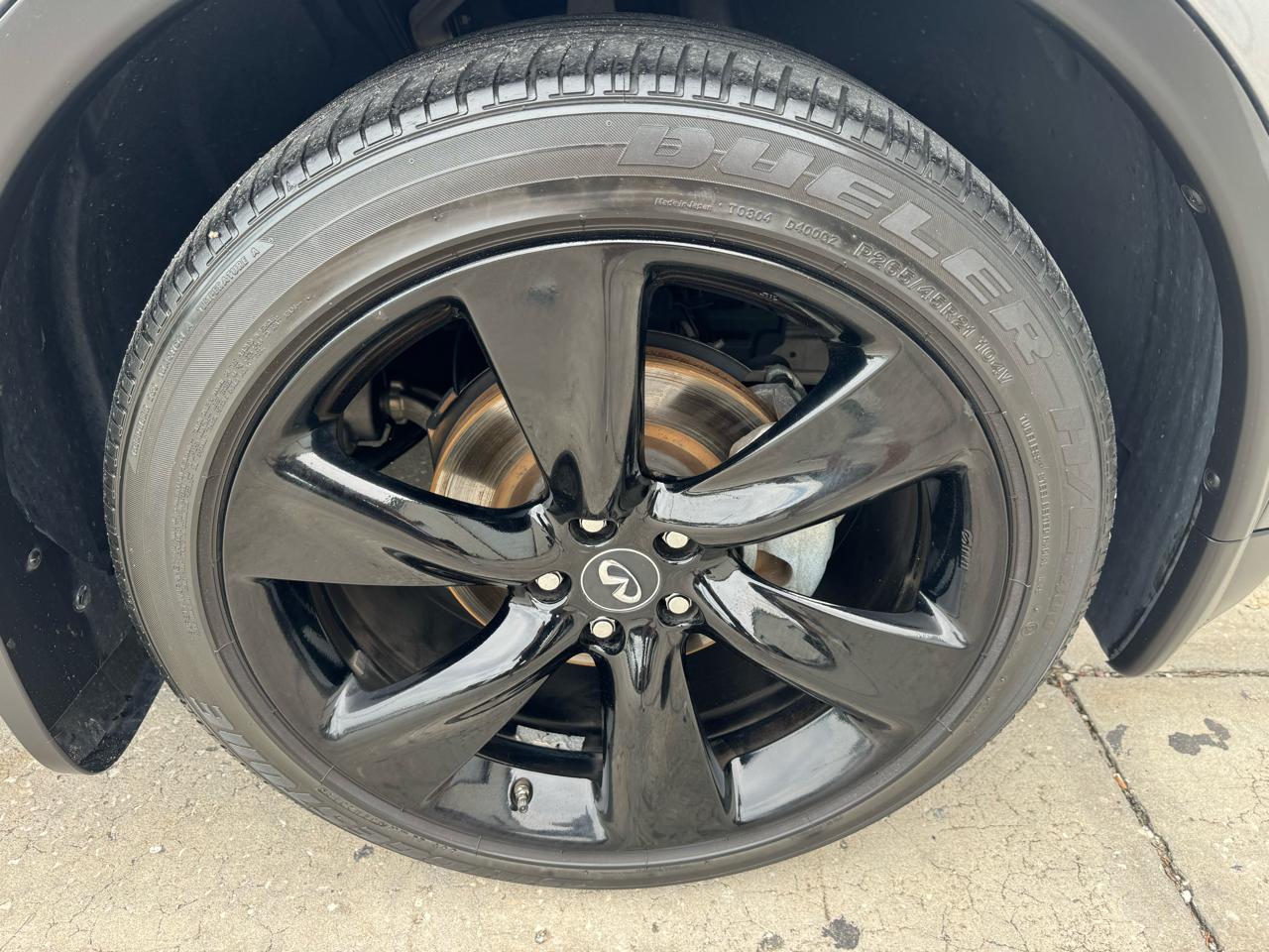 Infiniti QX70  2017