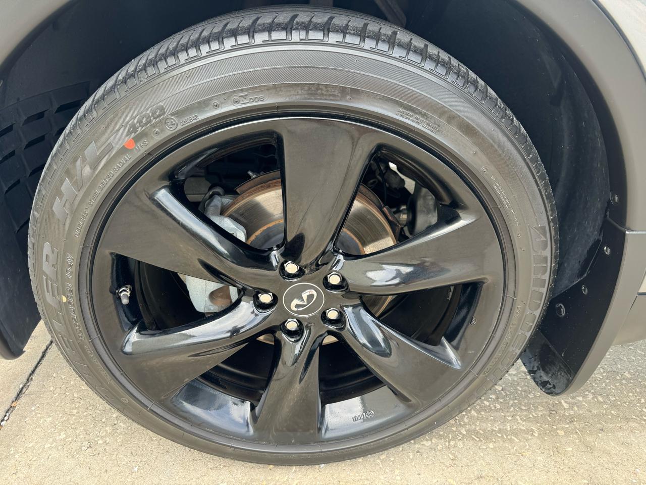 Infiniti QX70  2017