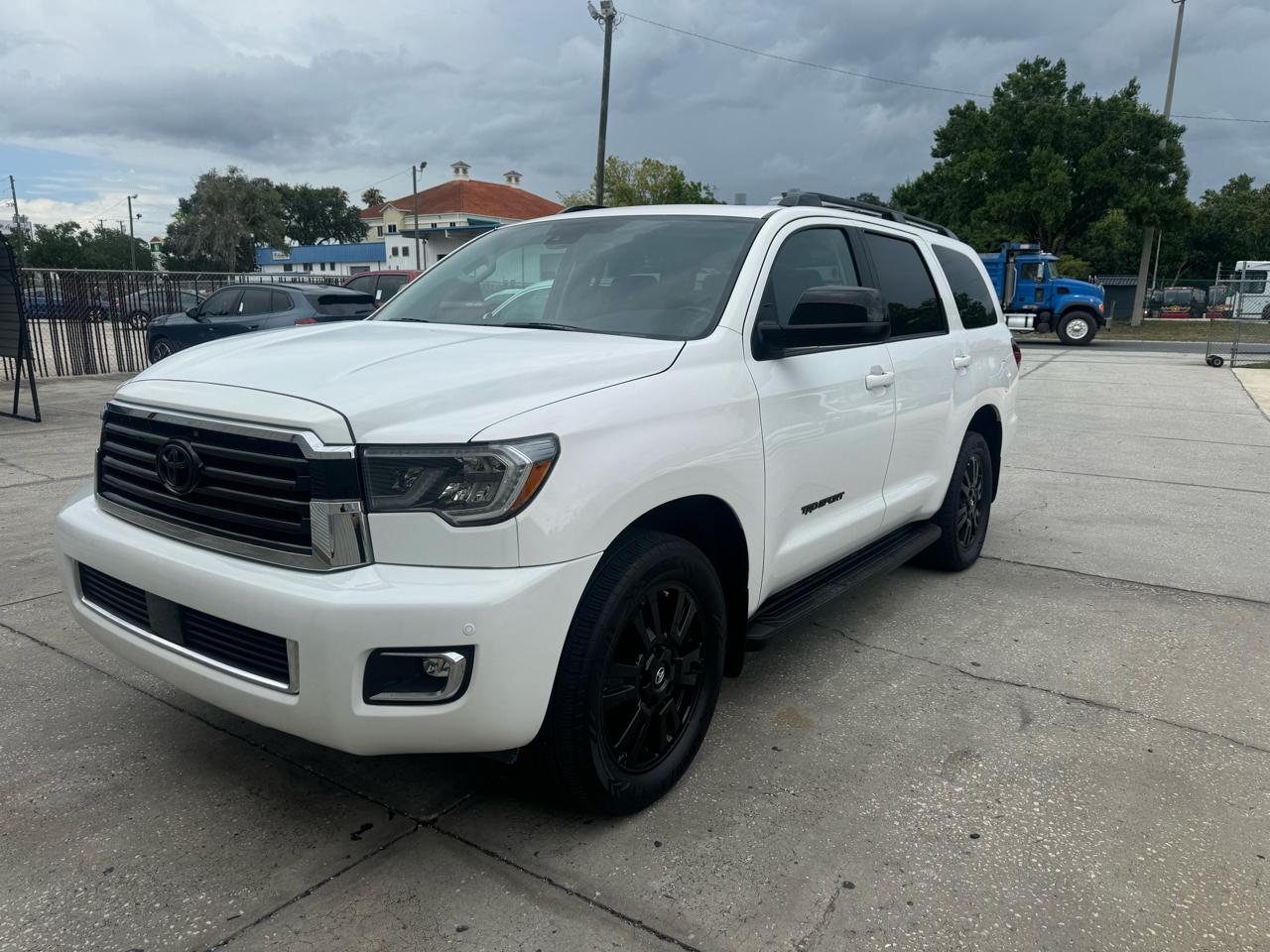 Toyota Sequoia TRD Sport 4WD 2021